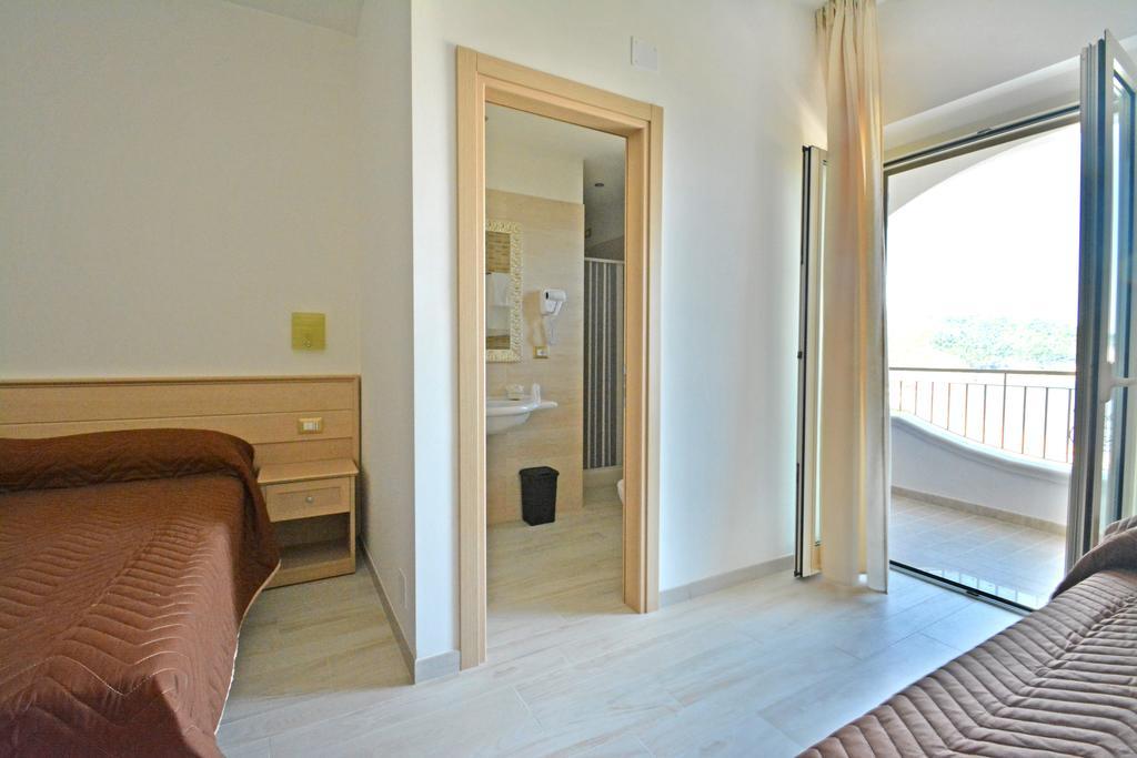 Hotel Incanto Peschici Phòng bức ảnh