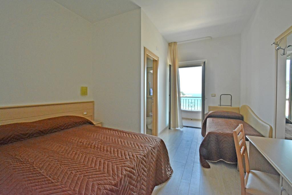 Hotel Incanto Peschici Phòng bức ảnh